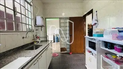 Cozinha com armários