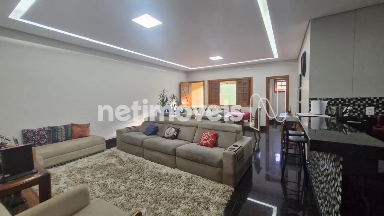 Sala estar outro ângulo