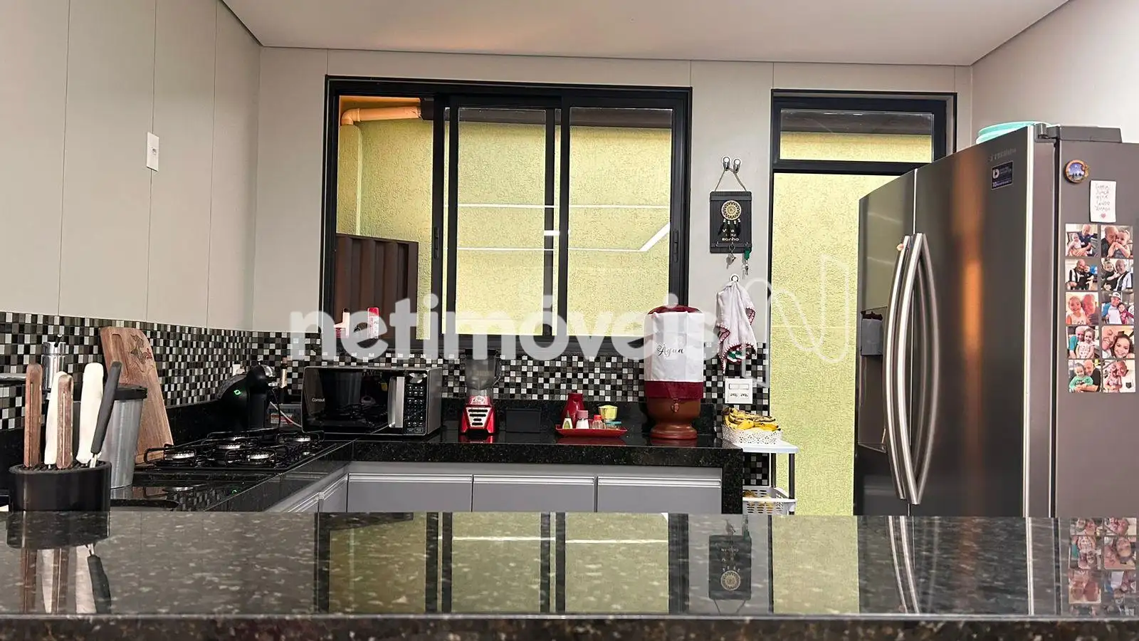 Cozinha outro ângulo 