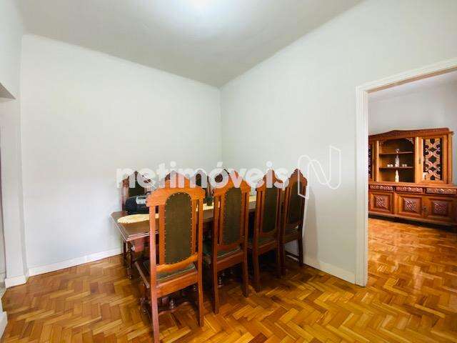 Sala barracão , outro ângulo