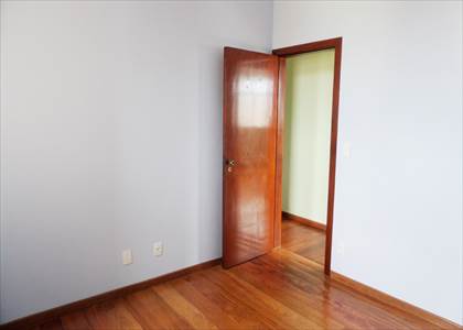 Quarto 01 outro ângulo