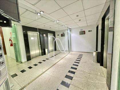 Hall de elevadores - outro angulo 