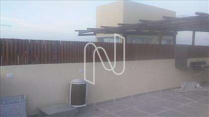 Rooftop com pergolado 