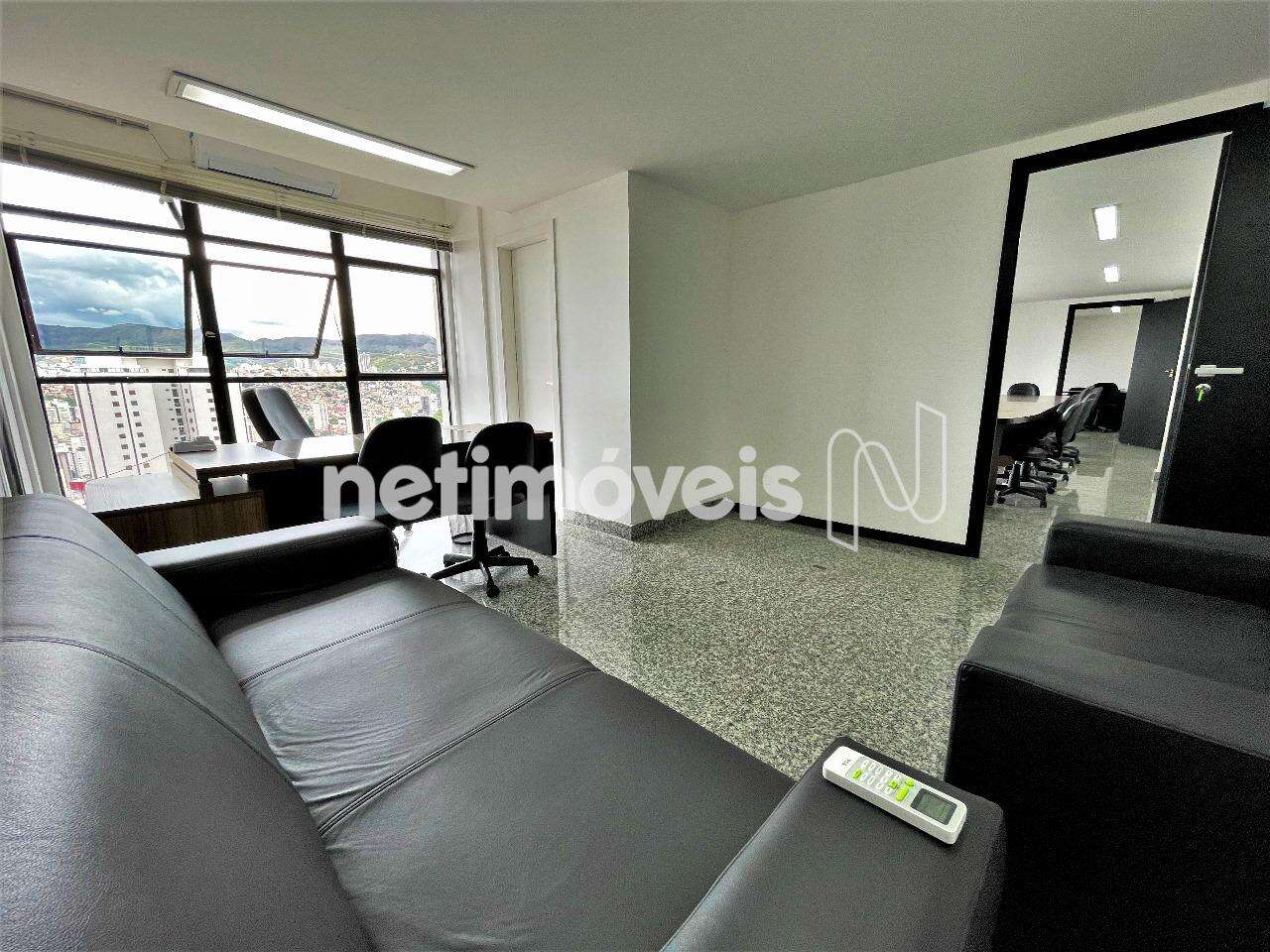 Andar-pilotis para comprar com 442 m², 2 banheiros, 4 vagas em Cidade Jardim, Belo Horizonte