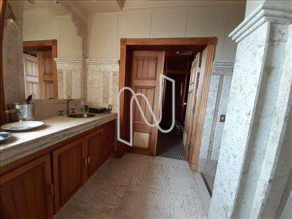 banheiro e closet da suite master