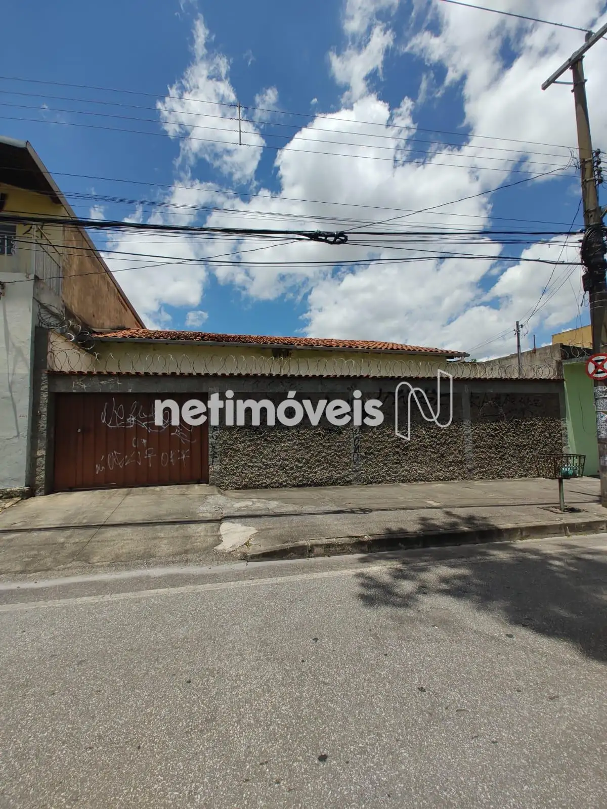 Frente imovel