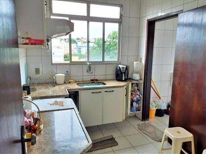 COZINHA COM ARMÁRIOS