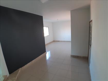 Sala para 2 ambientes com 2 níveis