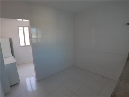 Cozinha separada da área de serviço