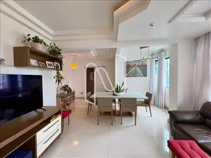 Sala de entrada e TV