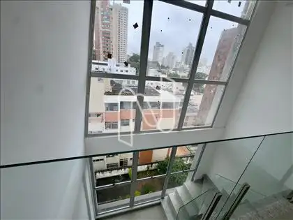 Pé Direito Duplo da Sala