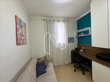 Quarto Escritório 