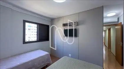 QUARTO SUÍTE PRINCIPAL COM AR CONDICIONADO