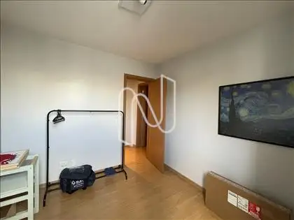 Quarto (sem armário)