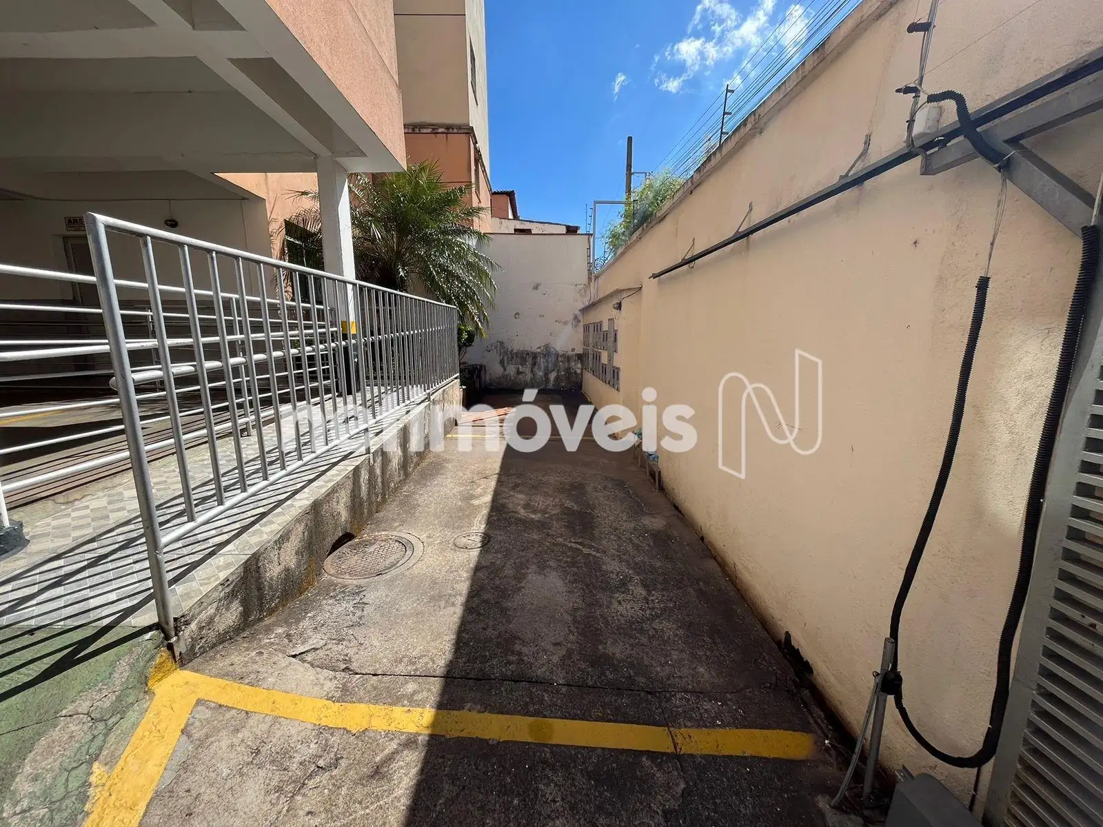 Garagem livre descoberta