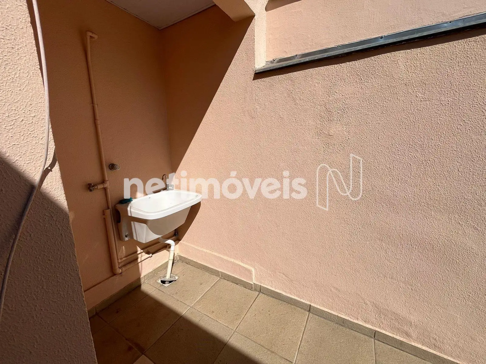 Área de serviço independente