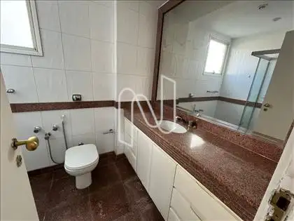 Banho suíte principal