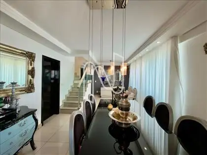 Sala primeiro piso