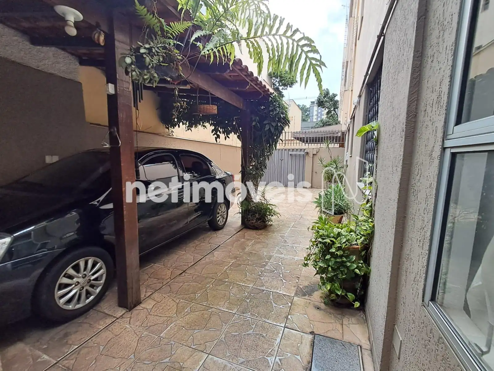 Área Externa + Garagem