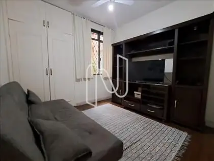 Quarto 03  