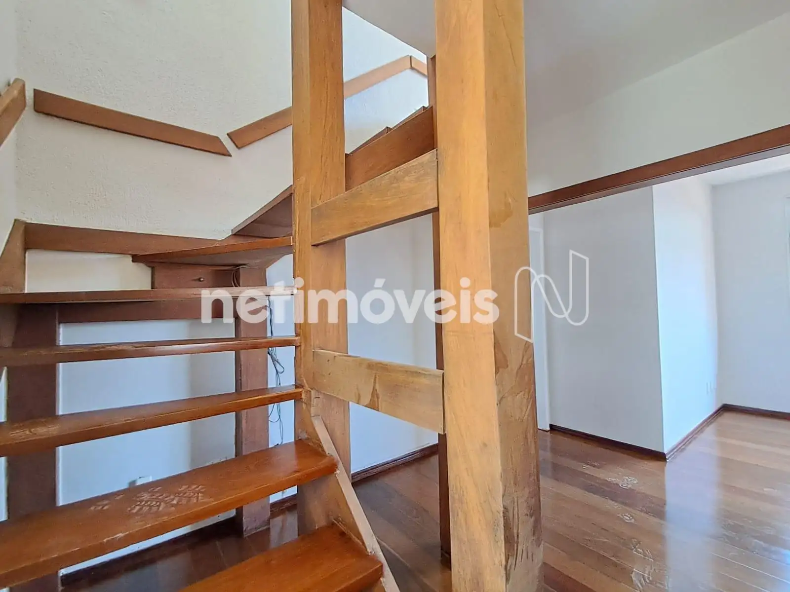 Acesso ao Segundo Piso