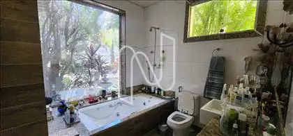 Banheiro com Hidromassagem 