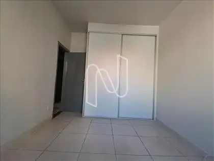  Quarto com armario