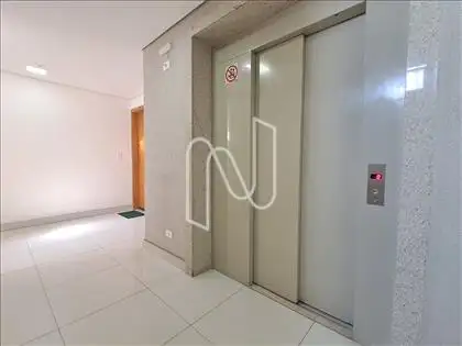 Elevador no Andar