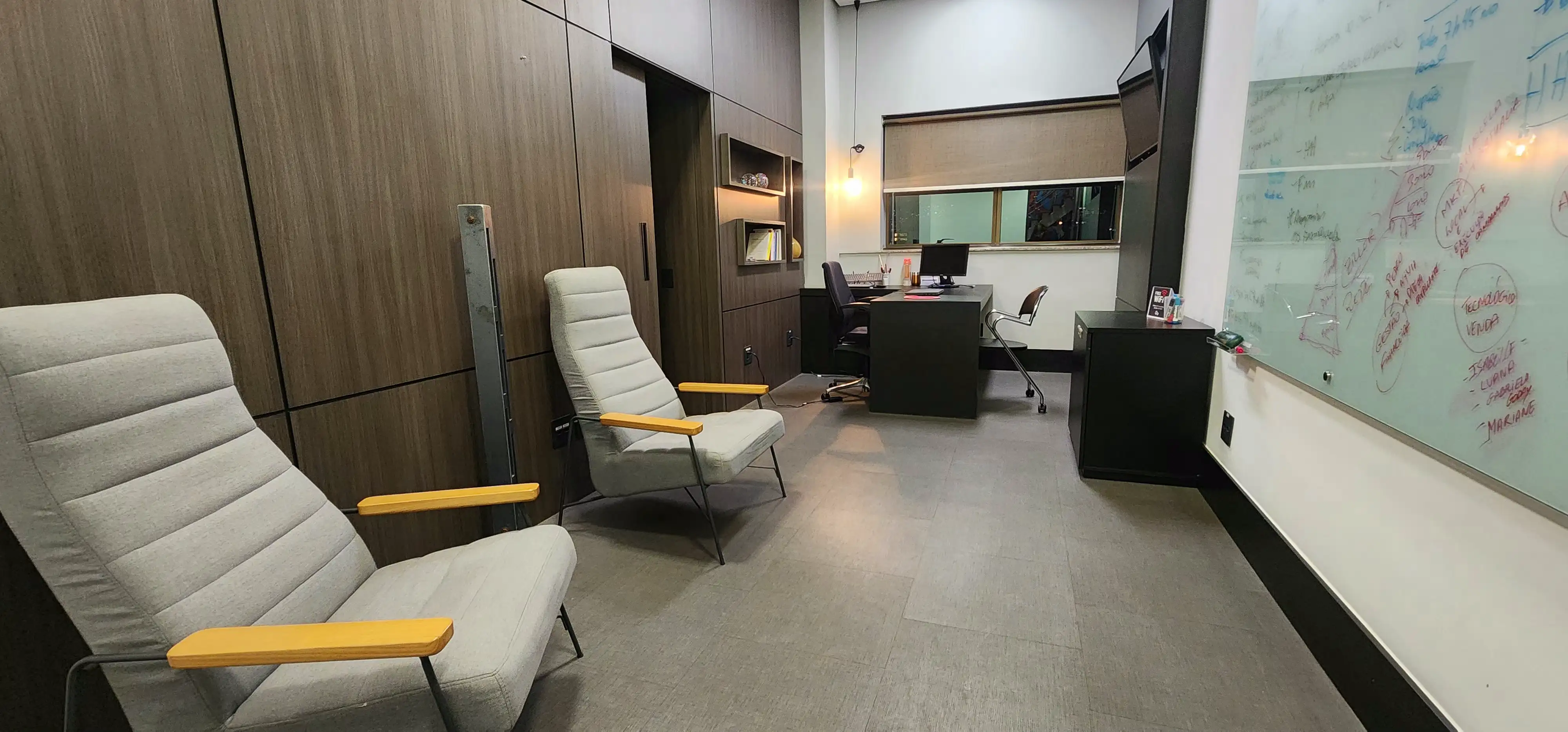  1º Andar Sala Diretoria