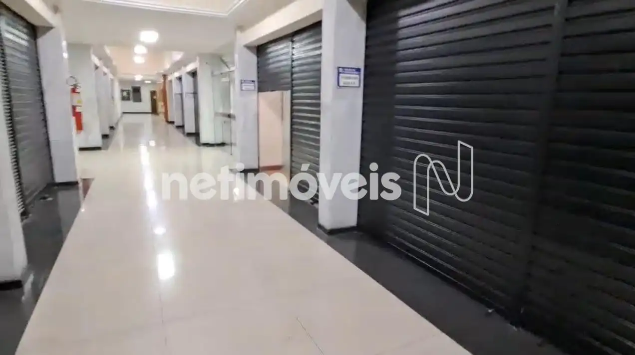 Corredor de Acesso a Loja