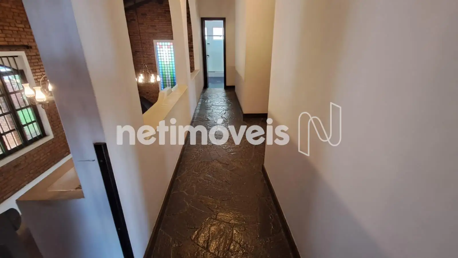 COrredor de Acesso Aos Quartos