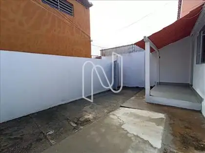 Quintal da frente  