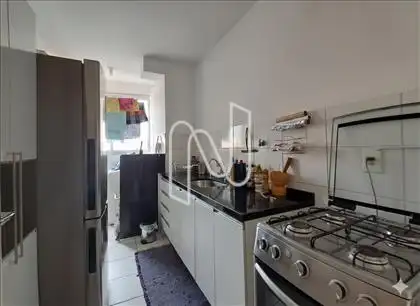 Cozinha com area de serviço 