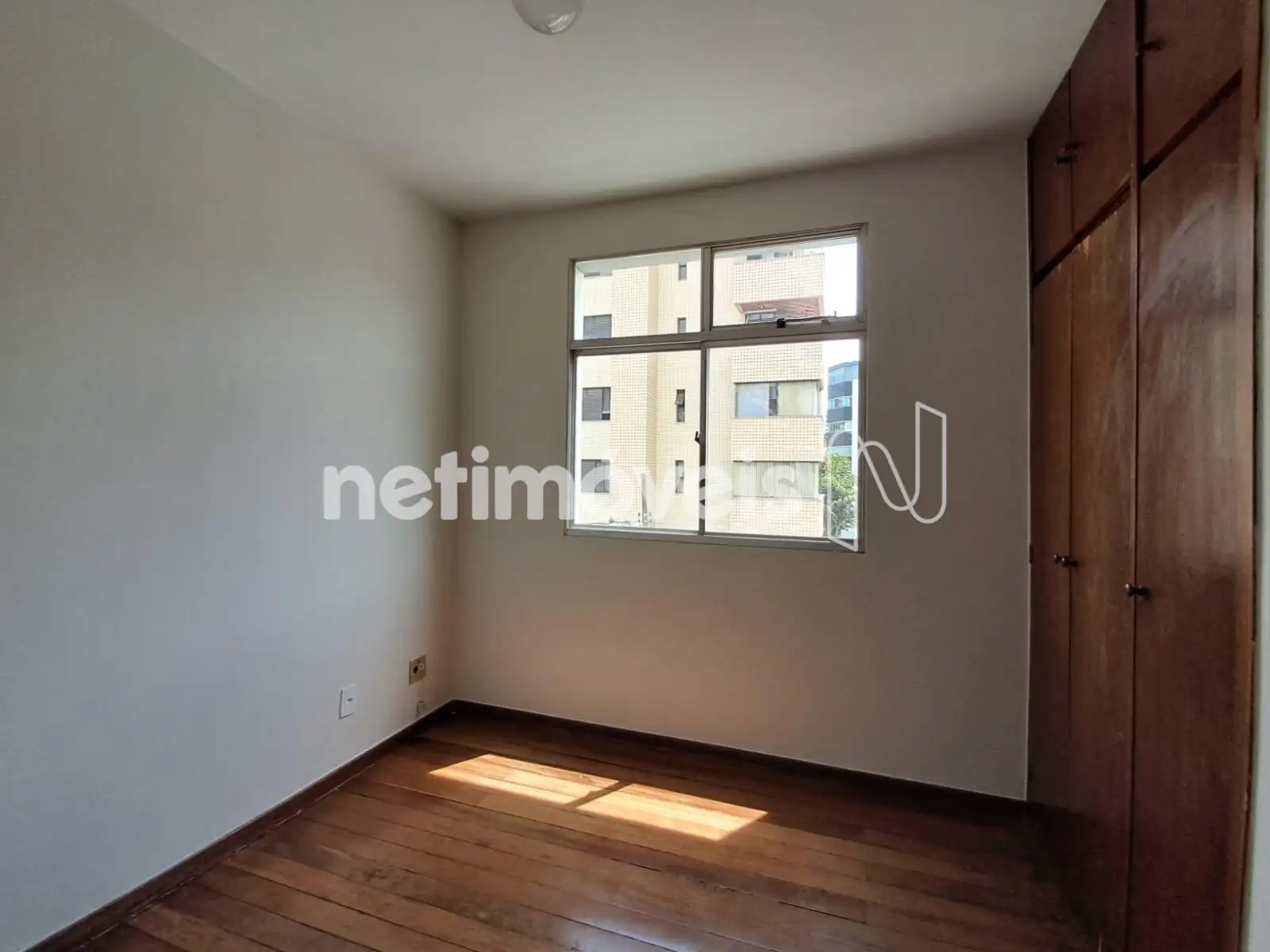 Quarto 01
