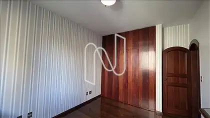 Quarto 1  