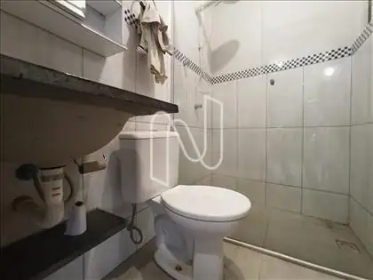 Banheiro Serviço 