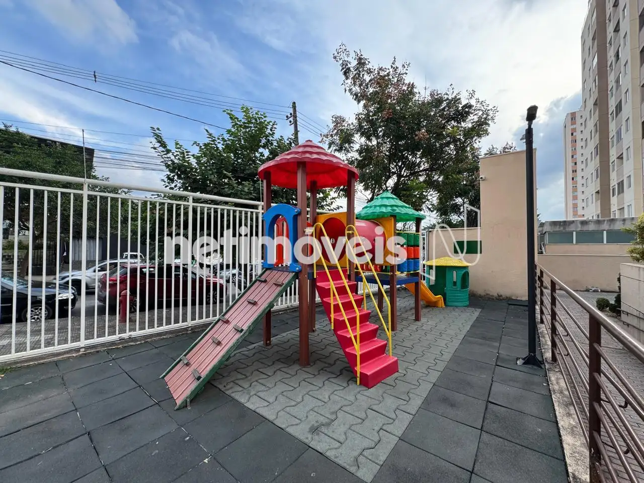 Playgraund