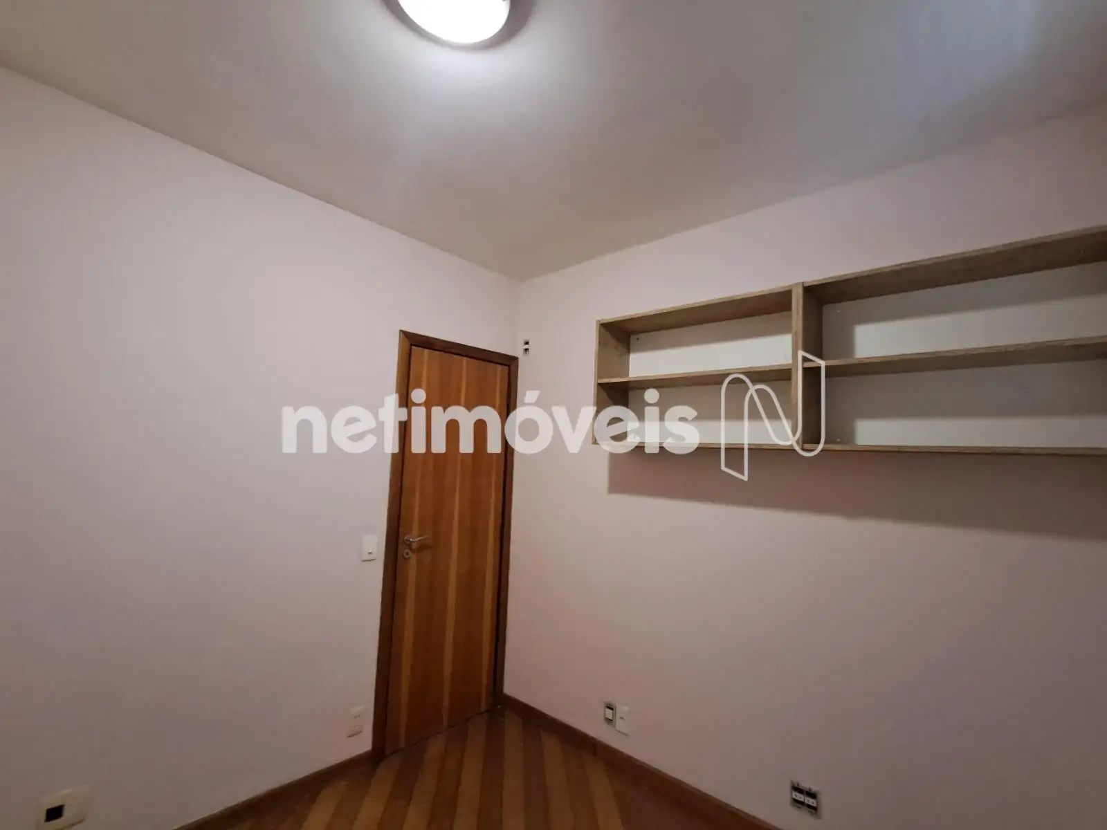 Quarto 02 - Localizado no 1° Pavimento