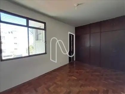 Quarto 02