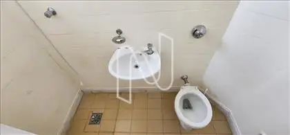  Banheiro 