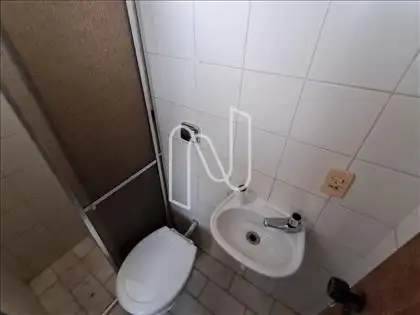 Área de Serviço - Banho 