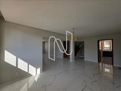 Sala 1° Pavimento