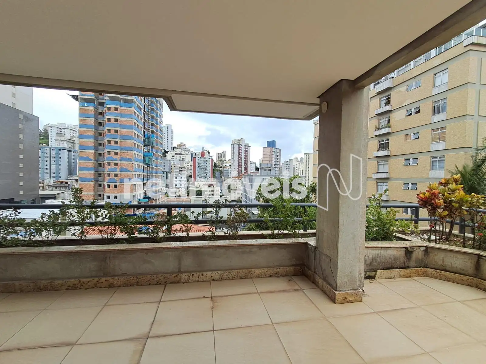 Área Externa do Prédio