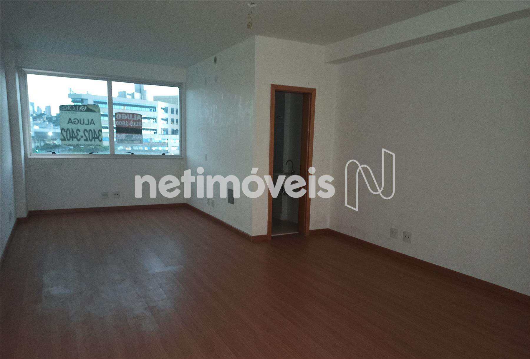 Sala sob outra vista