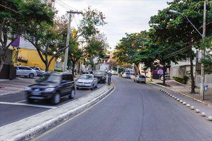 Avenida Bandeirantes