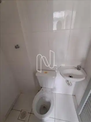 Banho Área de Serviço  