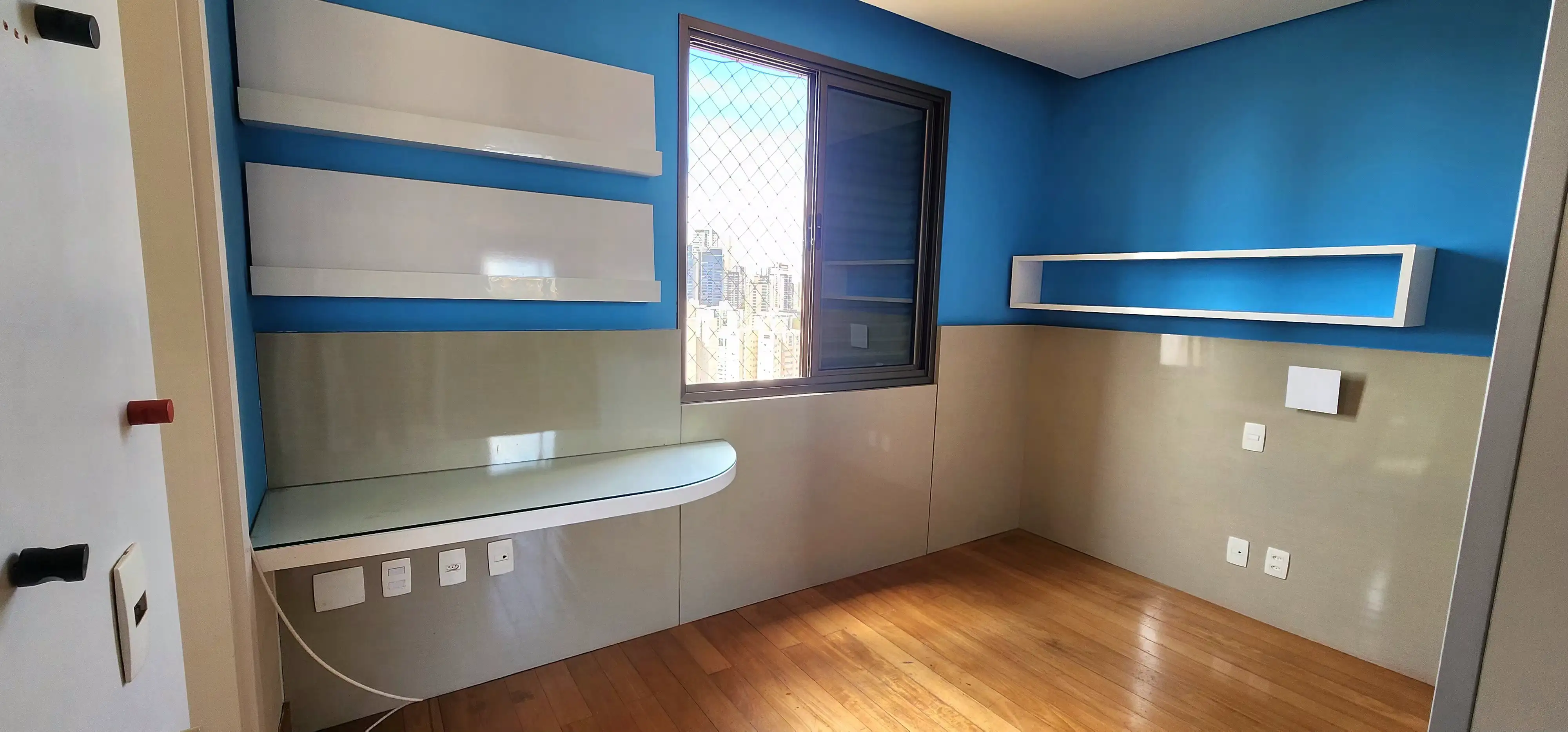 Quarto 2 Semi-Suíte