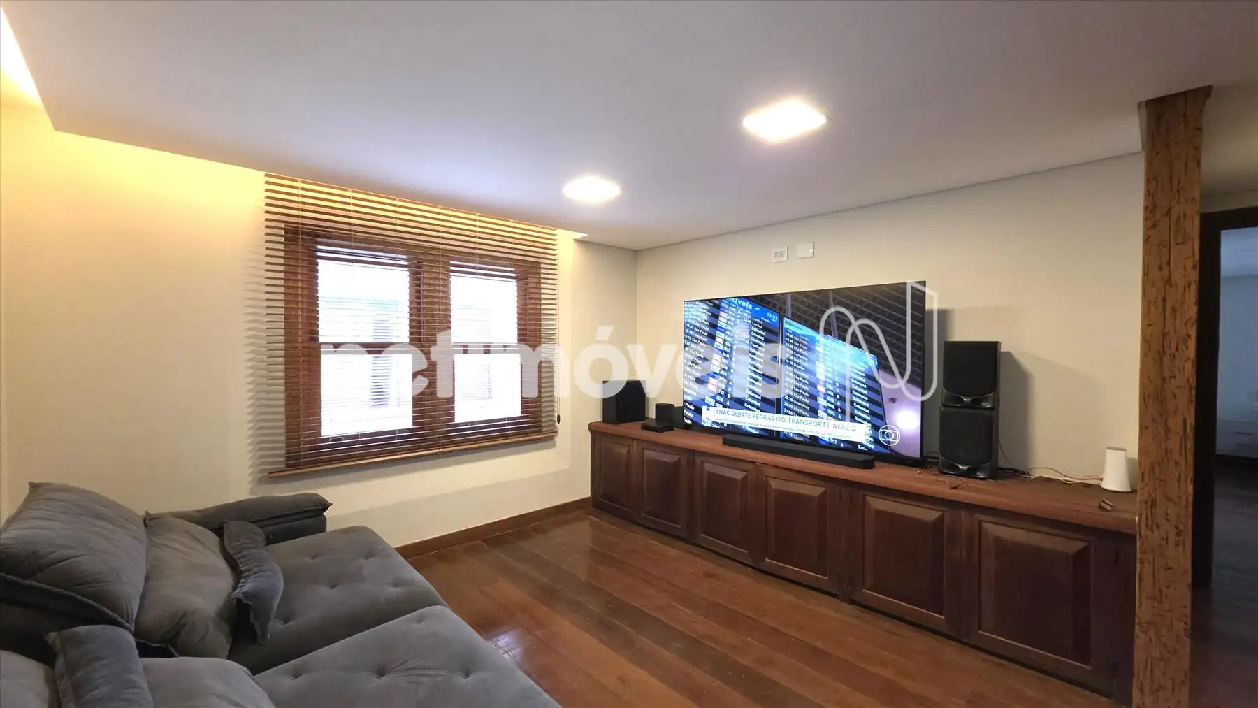 Sala de TV com Mini Copa no 2º pavimento