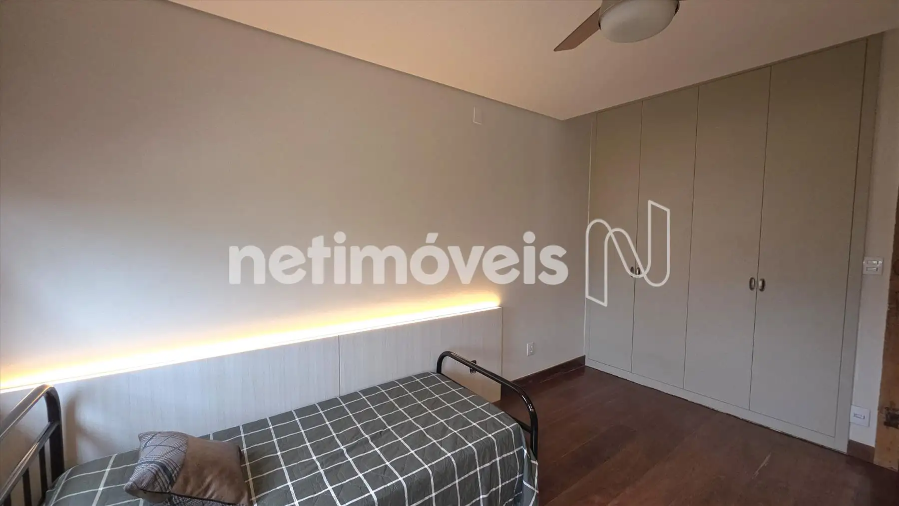 Quarto 2 (2º pavimento)