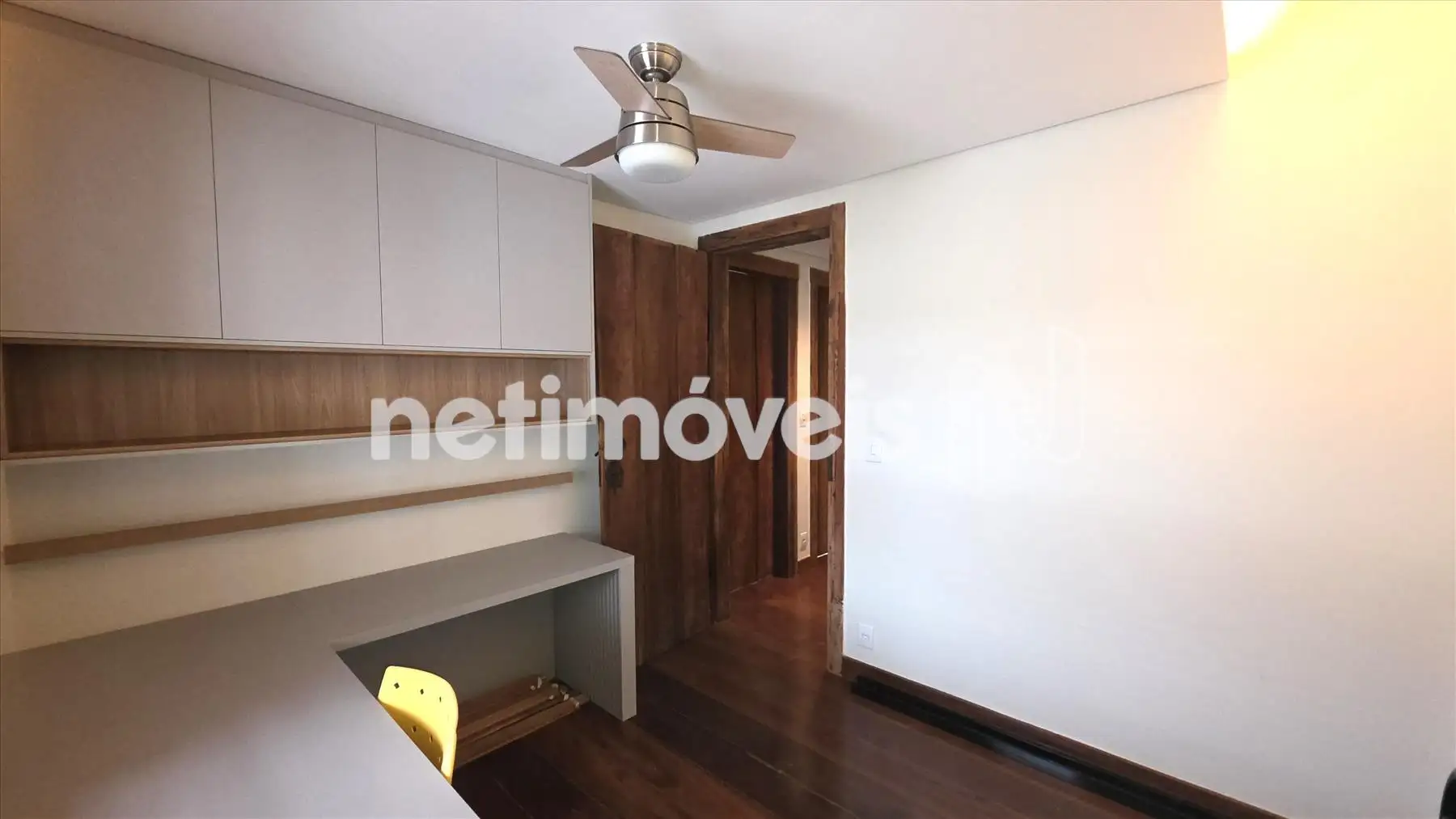 1º Quarto (Escritório) no 2º pavimento